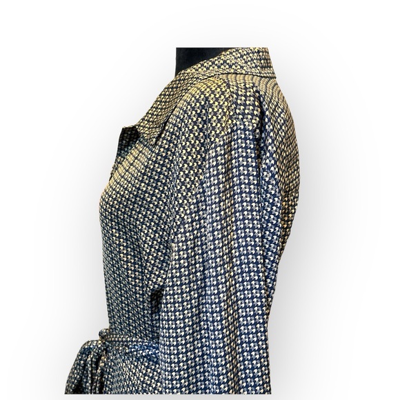 Banana Republic Classic Teacher Dress - Picture 4 of 5